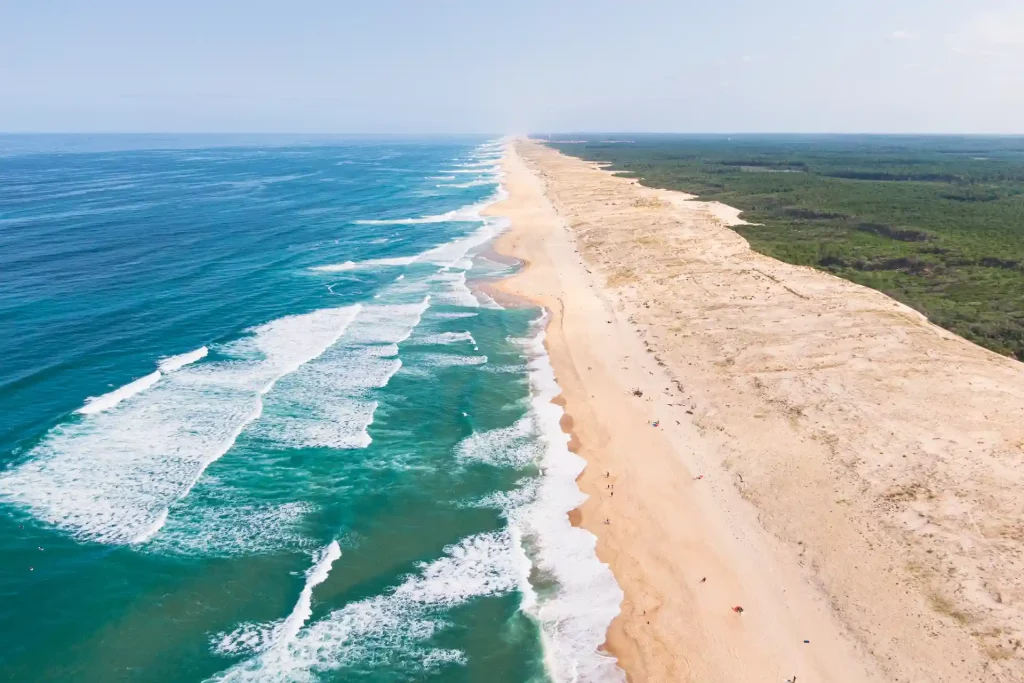 plages de sable fin de la côte atlantique dans les landes